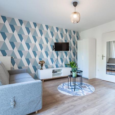 Blue Pearl By Plaza Apartment Montevrain Bagian luar foto