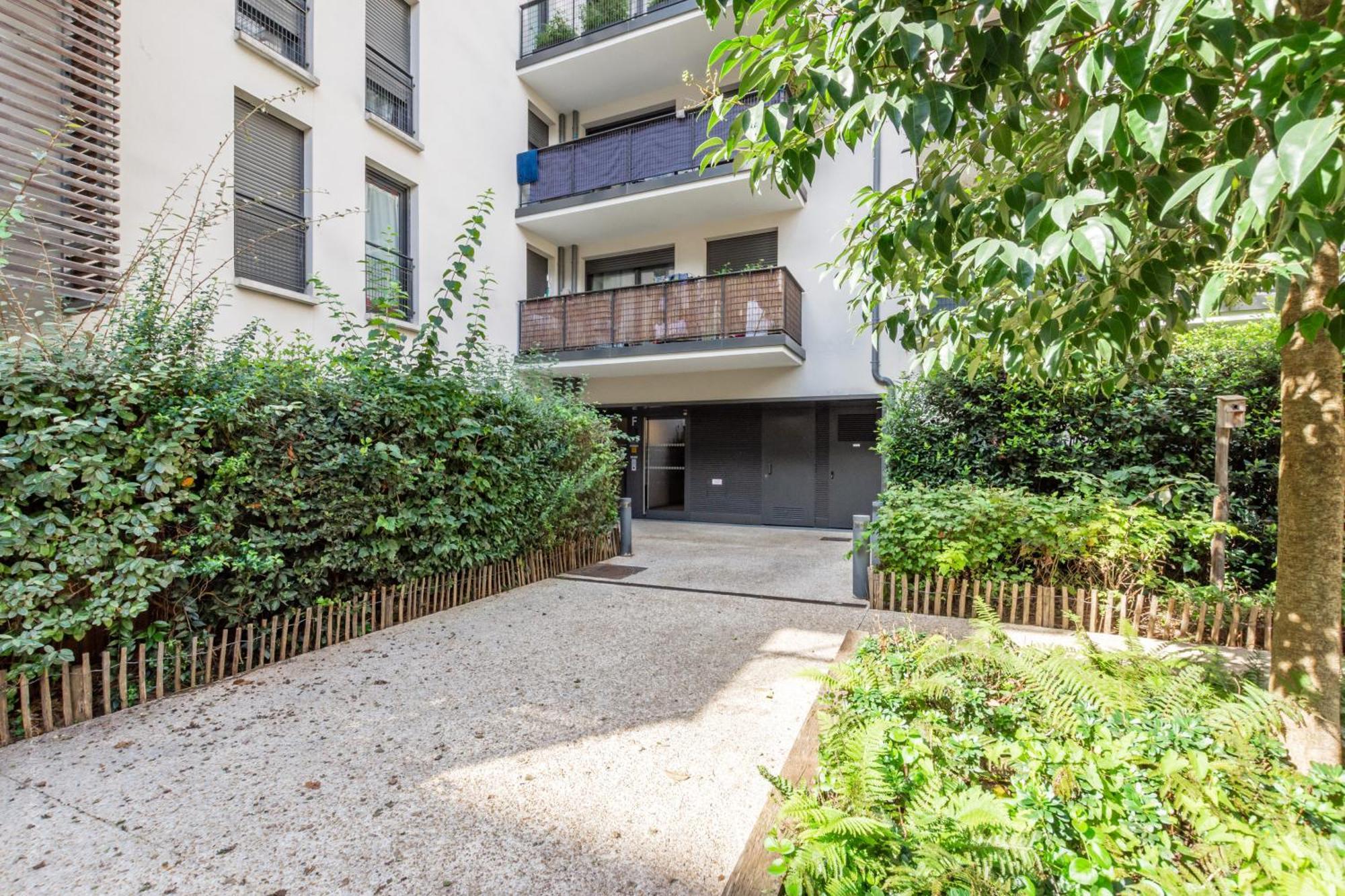 Blue Pearl By Plaza Apartment Montevrain Bagian luar foto